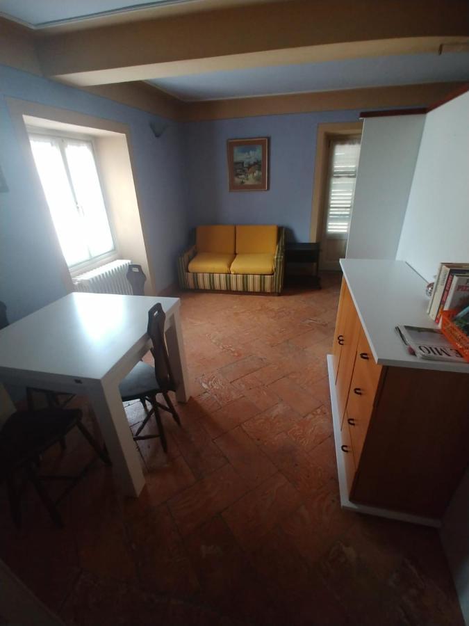Appartamento Incantevole Ad Armeno מראה חיצוני תמונה